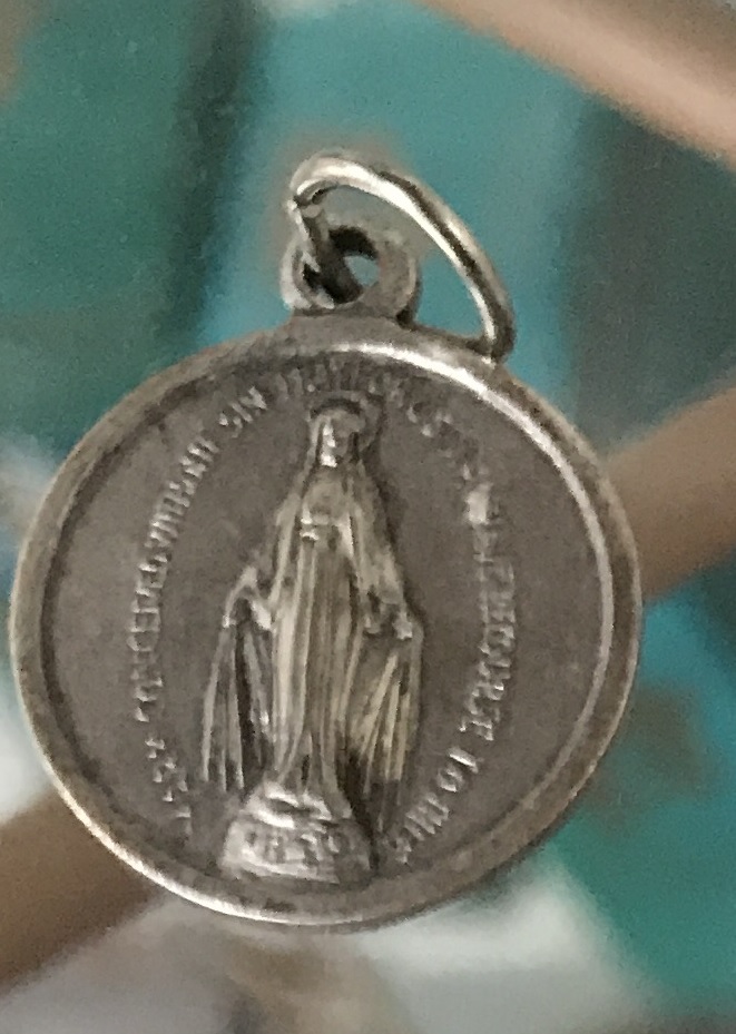 Wonderdadige Medaille Oudzilver  17 mm
